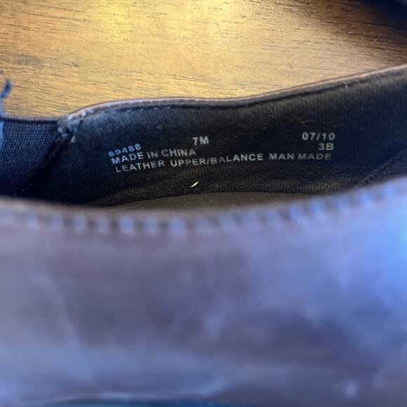 Clarks Women’s 7M Partridge Slip On Brown Leather Pleated Loafer, Teachercore - Picture 7 of 9